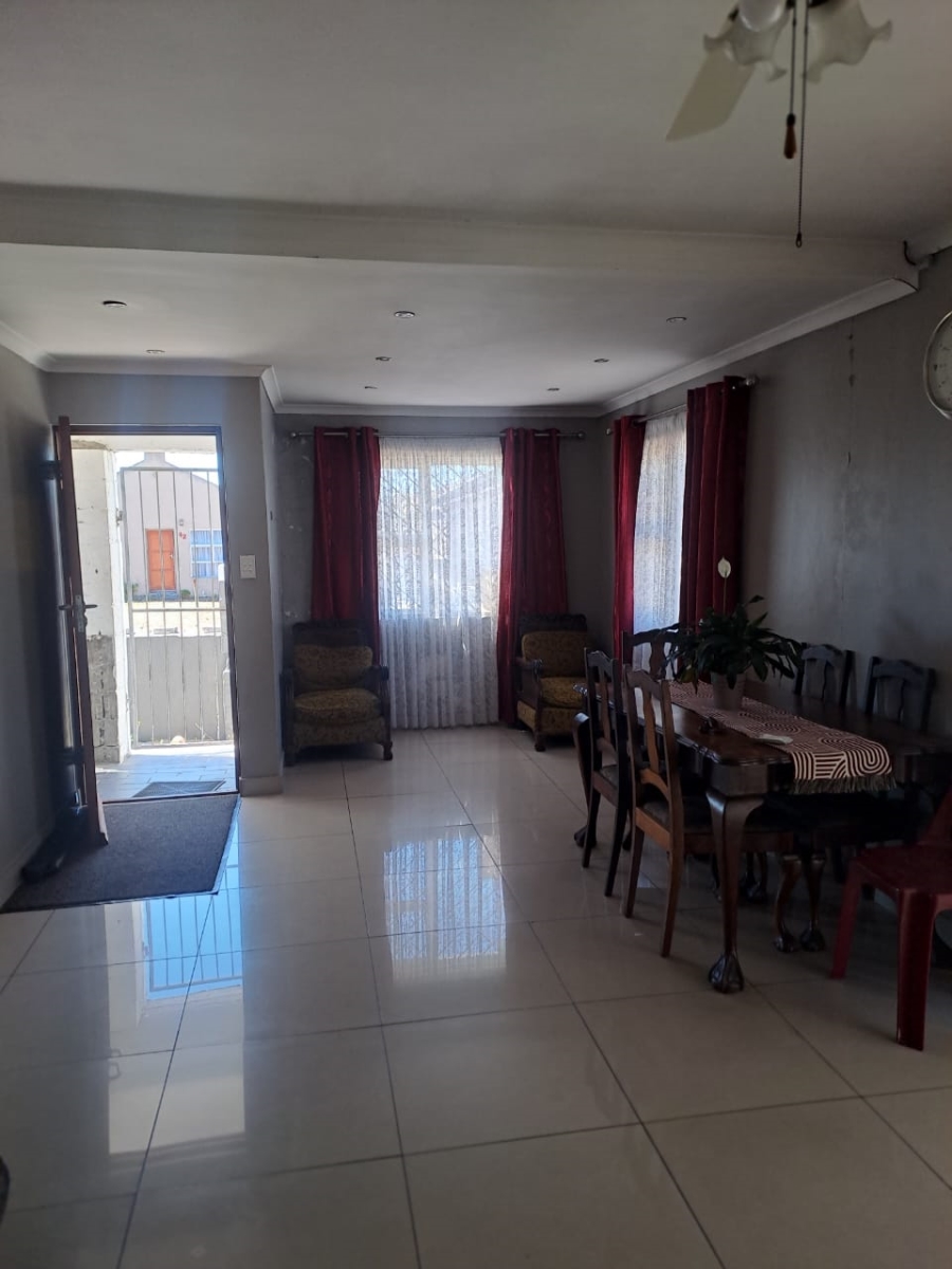 3 Bedroom Property for Sale in Colorado Park Western Cape